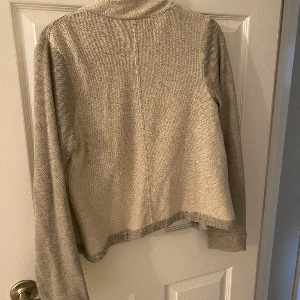 Light weight jacket - Picture 6 of 9
